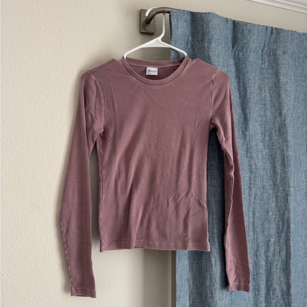 Aritzia Mauve Ribbed Long Sleeve